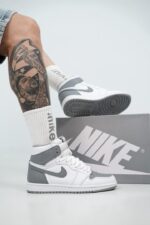 کتونی جردن وان ساقدار سفید طوسی (jordan1 high stealth Gray ) مردانه