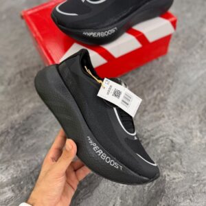 Adidas Hyperboost Black6