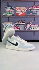 جردن1 لو سفید آبی یخی (Jordan1 low Ice Blue) مردانه زنانه - Image 3
