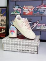 کتونی نایک ایرفورس 1 طرح ولنتاین دخترانه (Nike Air Force1 Valentine) - Image 2