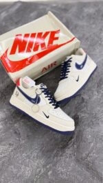 نایک ایرفورس طرح دیور سفید سورمه ای (Nike air Force1 Dior edition White Navy Red) مردانه - Image 2