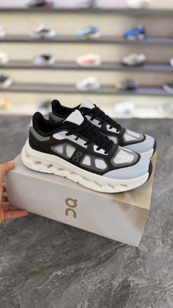 کتونی آنرانینگ کلودتیلت ریمیکس (On running cloudtilt remix white black) مردانه زنانه - Image 3