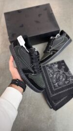 کتونی جردن ترویس مشکی (بلک فانتوم) (Jordan1 travis scott black phantom) مردانه