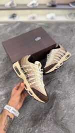 کتونی نایک ایرمکس 95 کرم قهوه ای (air max95 Cream Light Brown) مردانه