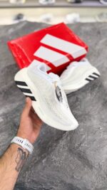 کتونی آدیداس رانینگ هایپربوست ( Adidas HyperBoost running shoe) مردانه - Image 2