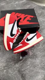 کتونی جردن وان لو شیکاگو (Jordan1 low chicago) مردانه - Image 4