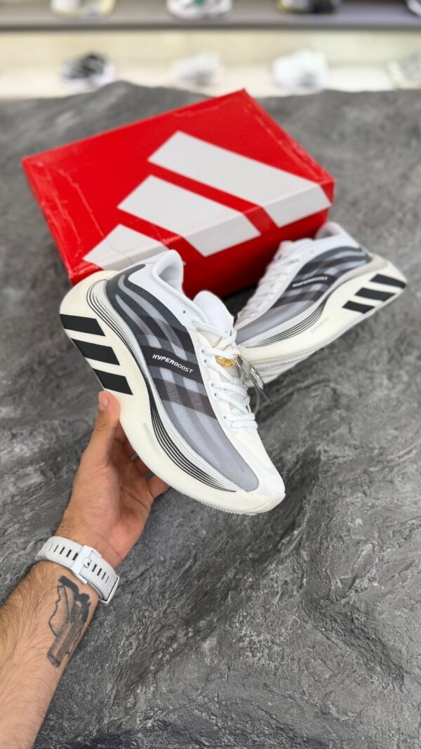 hyperboost6