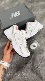 کتونی نیوبالانس 530 سفید صورتی (New balance 530) زنانه
