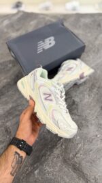 کتونی نیوبالانس 530 پاستلی (new balance 530 pastel color) دخترانه