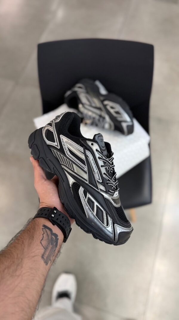 کتونی ریبوک پریمیر ( Rebook premier Road ultra) مردانه - Image 5