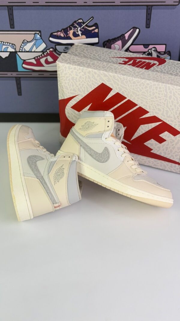 نایک ایرجردن 1 ساقدار مدل Sail Elephant کرم خاکستری (Air Jordan 1 High OG sail Elephant) - Image 3