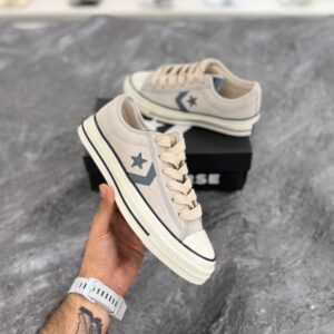 کانورس استار پلیر ۷۶ مدل ساق کوتاه - رنگ کرم طوسی(Converse Star Player 76 Low Top Suede Cream/Gray)