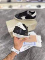 کتونی گلدن گوس سوپر استار مشکی با ستاره و پاشنه سفید (Golden Goose Super-Star Black Leather Sneakers with White Star & Heel) - Image 2