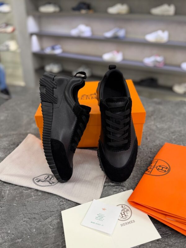 کتانی مردانه هرمس باونسینگ چرم و جیر مشکی (Hermès Bouncing Sneaker Black Suede & Leather) - Image 2
