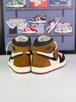 نایک ایرجردن 1 ساقدار سفید قهوه ای مدل Nike Air Jordan 1 High OG love Letter (Love Letter ) - Image 5