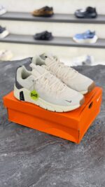 کتونی کراسفیت نایک متکان 7 کرم (Nike Free Metcon 7 Training shoes Cream) - Image 4