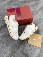 کتونی آنرانینگ کلود 4 کرم قرمز (On Running Cloud X4 Ivory/Cream) - Image 2