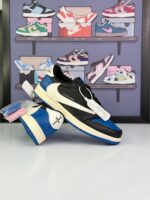 کتونی نایک ایر جردن ۱ لو تراویس اسکات و فرگمنت دیزاین مشکی آبی  (⁠Nike Air Jordan 1 Retro Low OG SP Travis Scott x Fragment Design Black Royal Blue) - Image 2