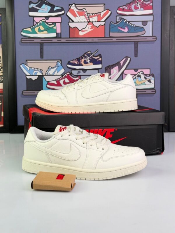 کتونی ایرجردن 1 لو (ساق کوتاه) سفید (Air Jordan 1 Low Full White)