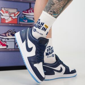 کتونی ایرجردن 1 لو (ساق کوتاه) سورمه ای سفید (Air Jordan 1 Low White/Navy)