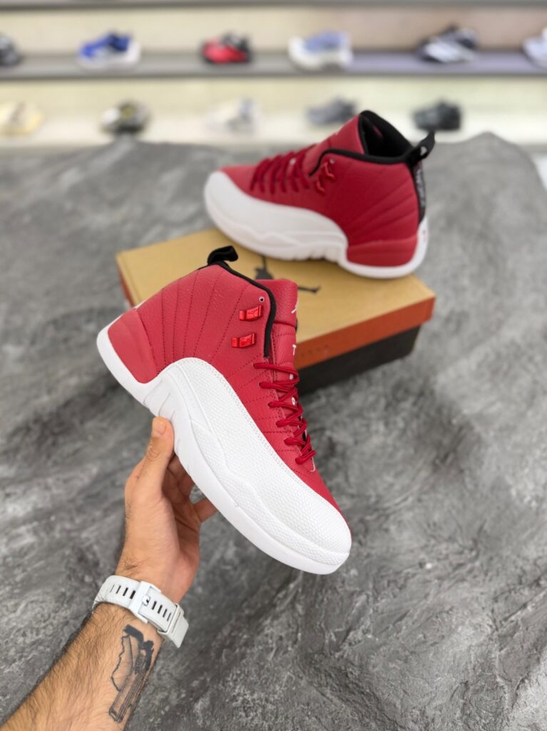 کتونی ایرجردن 12 سفیدقرمز (Air Jordan 12 White/ Red)