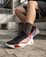 کتونی بسکتبال جردن لوکا 77 طوسی با ترکیب سفید/مشکی و قرمز (Jordan Luka77 White/Black/Red) - Image 3